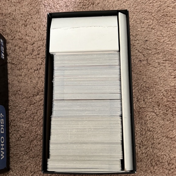 New phone Who Dis Party Game - Picture 2 of 2